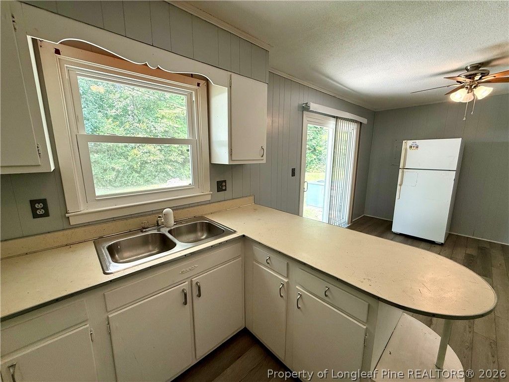 581 N Reilly Road, Fayetteville, NC 28303 — photo 17