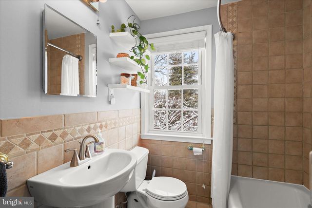 1637 COTTAGE LN, Towson, MD 21286