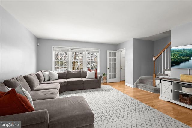 1637 COTTAGE LN, Towson, MD 21286