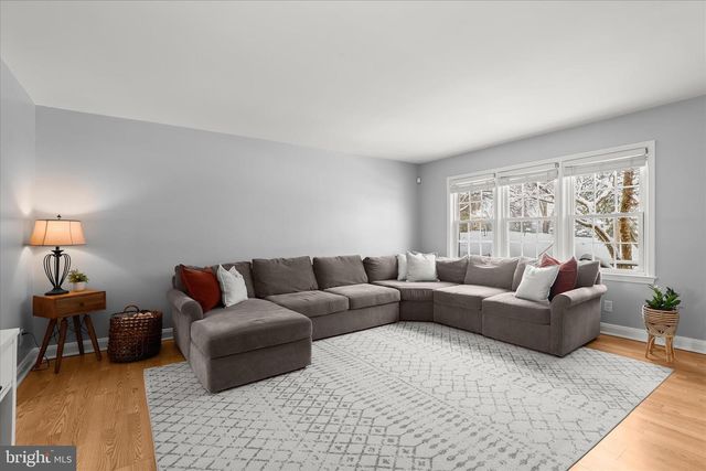 1637 COTTAGE LN, Towson, MD 21286