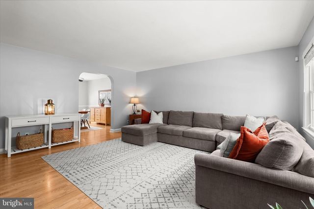 1637 COTTAGE LN, Towson, MD 21286