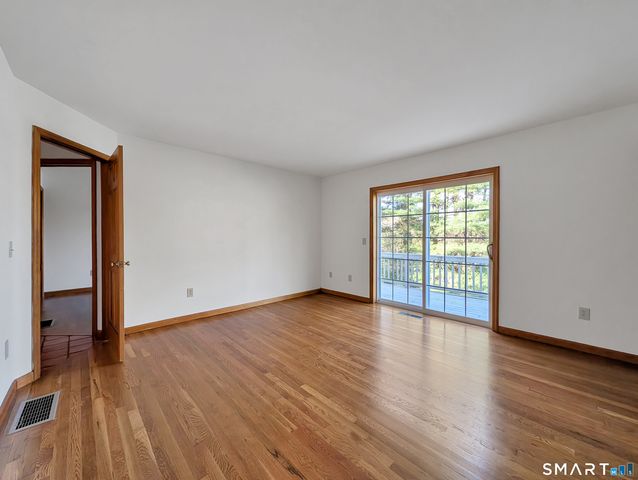 43 Woodbury Hill 43, Woodbury, CT 06798