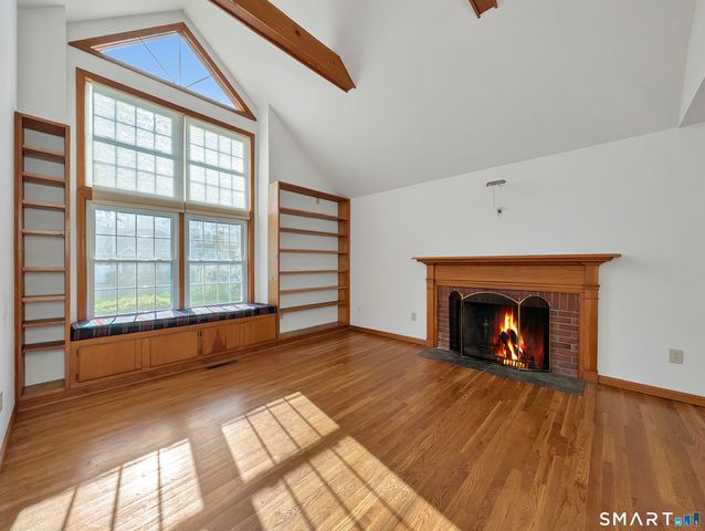 43 Woodbury Hill 43, Woodbury, CT 06798