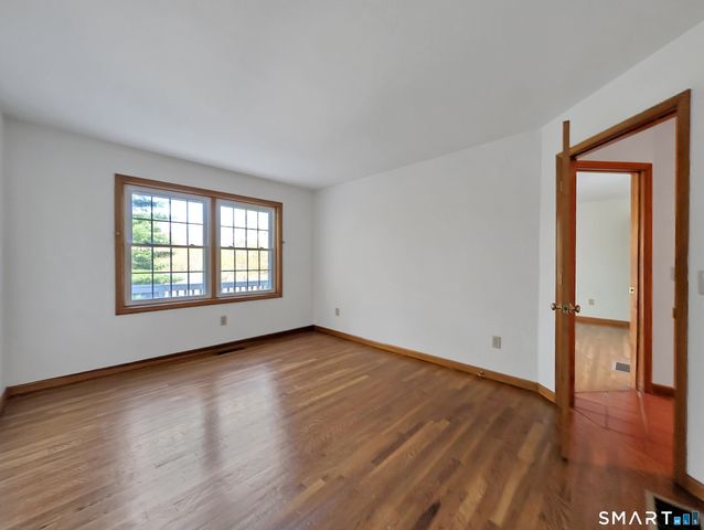 43 Woodbury Hill 43, Woodbury, CT 06798