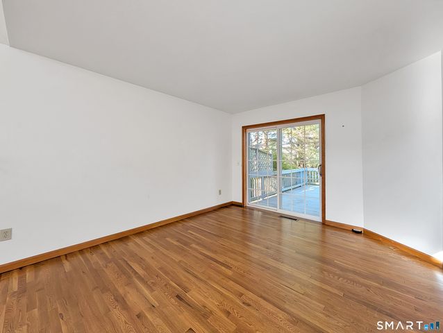 43 Woodbury Hill 43, Woodbury, CT 06798