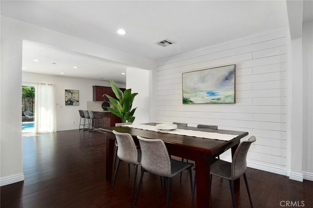6617 Nevada, Woodland Hills, CA 91303