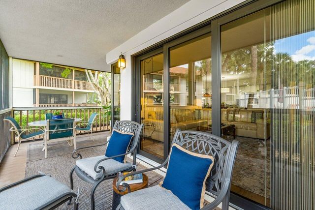 401 BRACKENWOOD Lane S, Palm Beach Gardens, FL 33418