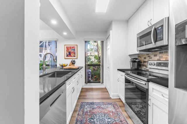 401 BRACKENWOOD Lane S, Palm Beach Gardens, FL 33418