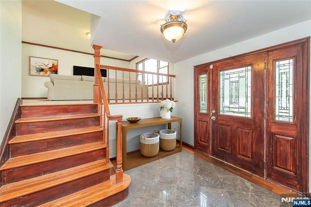 728 Prospect Street, Glen Rock, NJ 07452