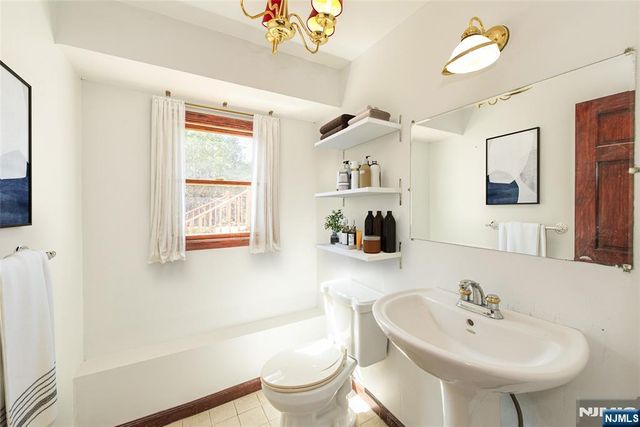 728 Prospect Street, Glen Rock, NJ 07452