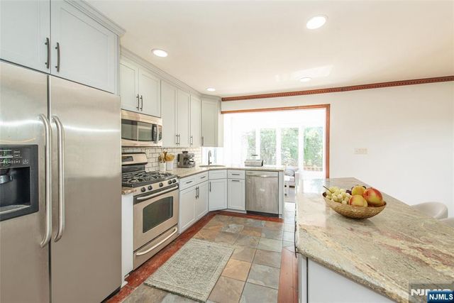 728 Prospect Street, Glen Rock, NJ 07452