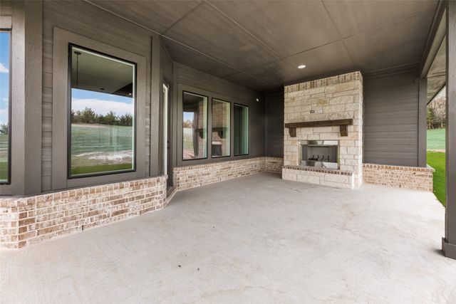 1090 Julian Drive, Van Alstyne, TX 75495