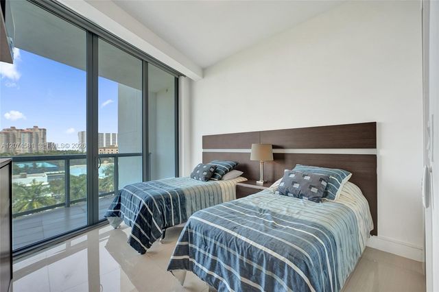3250 NE 188th Street 501, Aventura, FL 33180