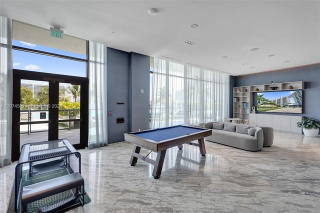 3250 NE 188th Street 501, Aventura, FL 33180