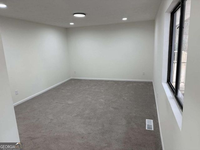 4035 Shane Trail, Ellenwood, GA 30294