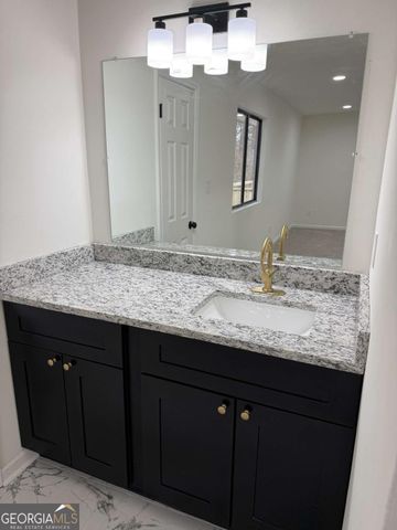 4035 Shane Trail, Ellenwood, GA 30294