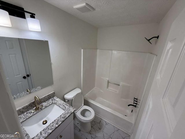 4035 Shane Trail, Ellenwood, GA 30294