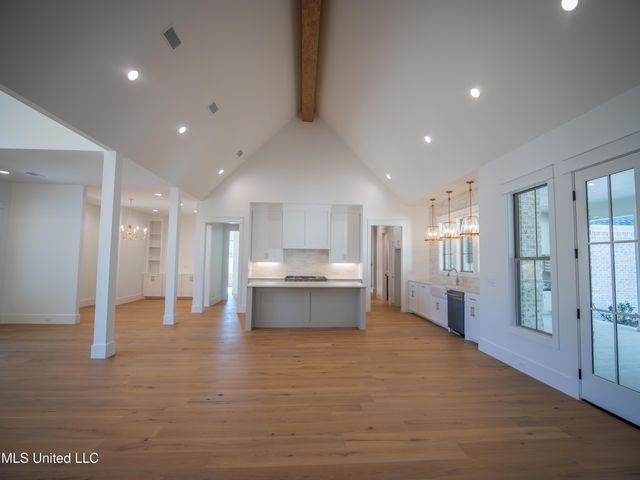 103 Silverleaf Drive, Madison, MS 39110