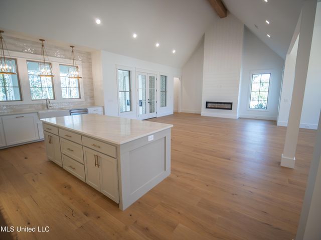 103 Silverleaf Drive, Madison, MS 39110