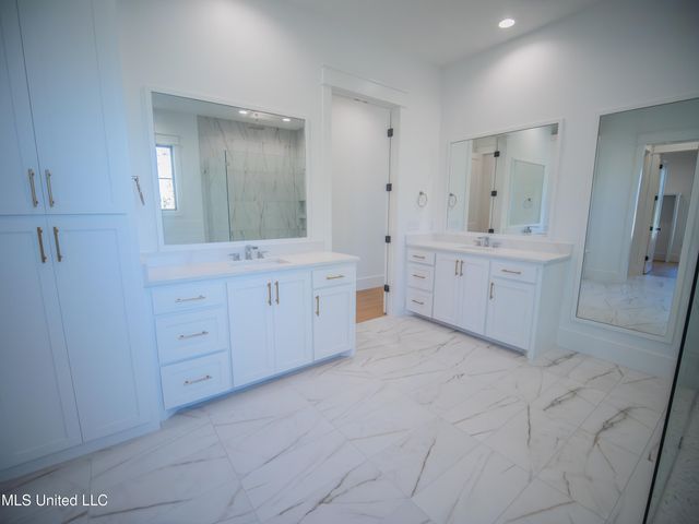 103 Silverleaf Drive, Madison, MS 39110