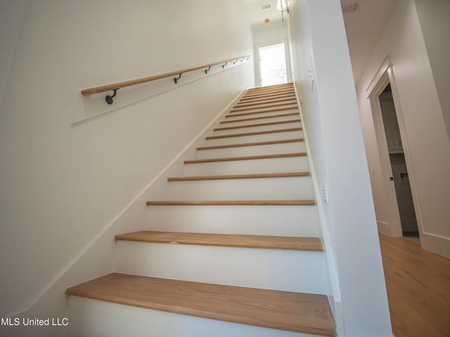 103 Silverleaf Drive, Madison, MS 39110