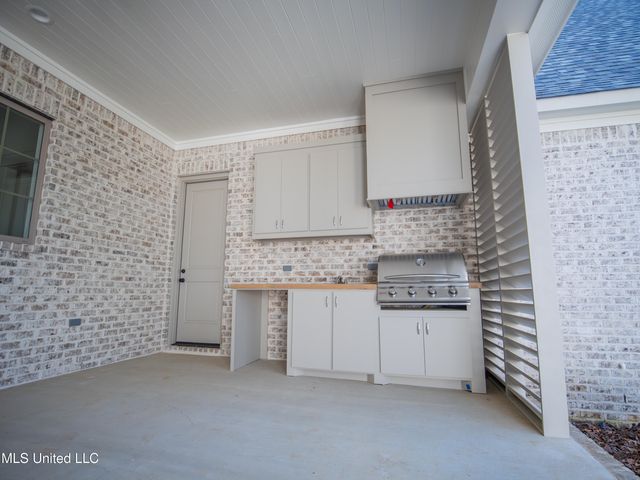 103 Silverleaf Drive, Madison, MS 39110