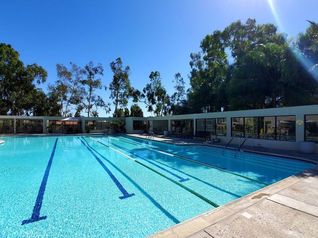2262 Via Puerta D, Laguna Woods, CA 92637