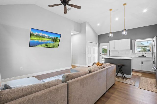 104 S STONE STREET, Deland, FL 32720