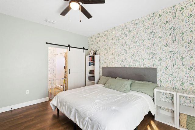 104 S STONE STREET, Deland, FL 32720