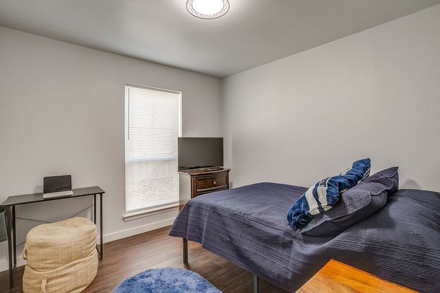 1007 Elk Grove, Richardson, TX 75081