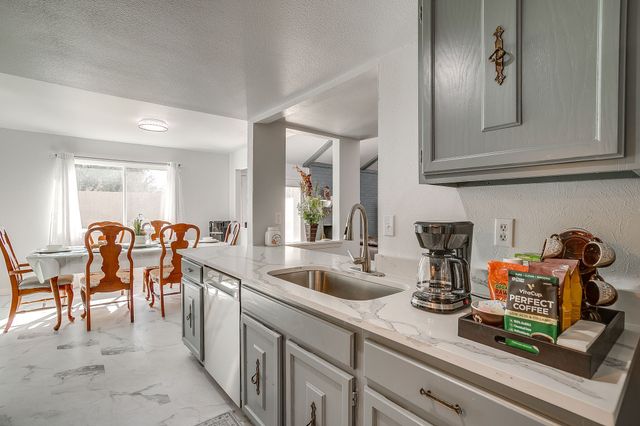 1007 Elk Grove, Richardson, TX 75081