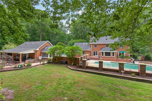 516 Peaceful RD, Chesapeake, VA 23322