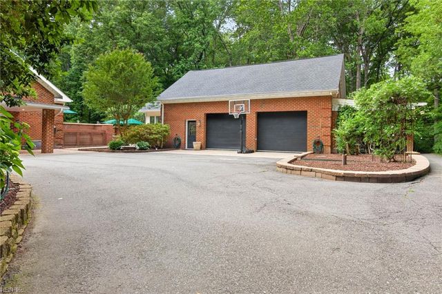 516 Peaceful RD, Chesapeake, VA 23322
