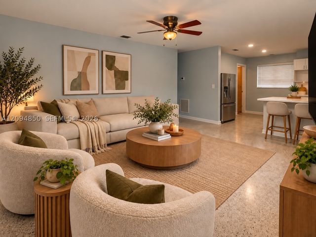 554 E 10th St 554, Hialeah, FL 33010