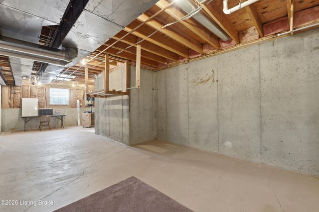 14126 Spring Mill Rd, Louisville, KY 40245