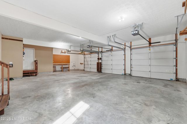 14126 Spring Mill Rd, Louisville, KY 40245