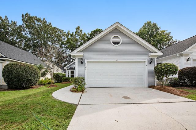 9123 Delancey Circle, North Charleston, SC 29406