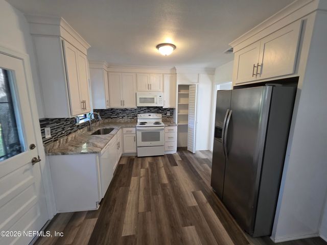 7816 CATAWBA Drive, Jacksonville, FL 32217