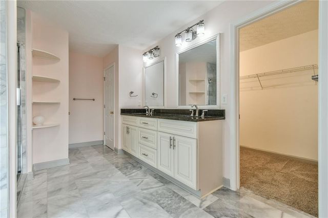 778 Roxholly Lane, Buford, GA 30518