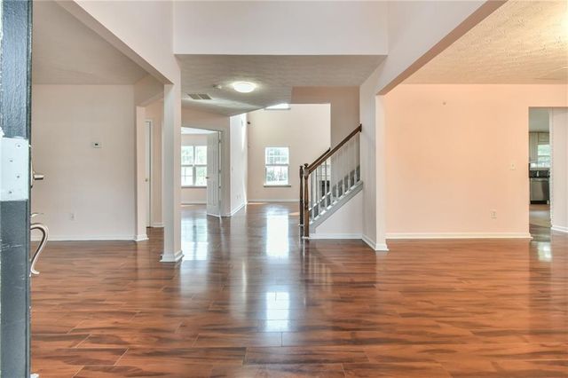 778 Roxholly Lane, Buford, GA 30518