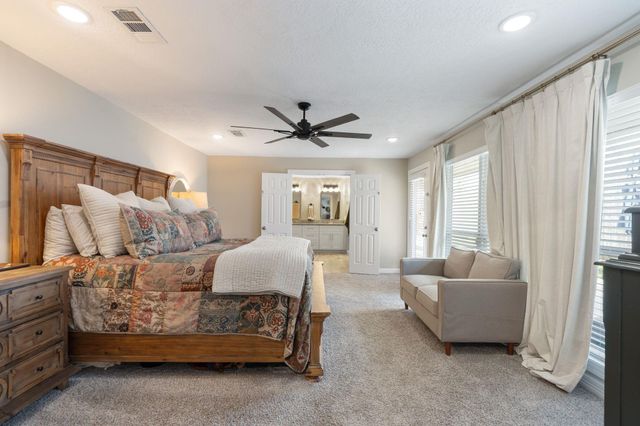 9214 Bintliff Drive, Houston, TX 77074