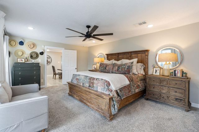 9214 Bintliff Drive, Houston, TX 77074