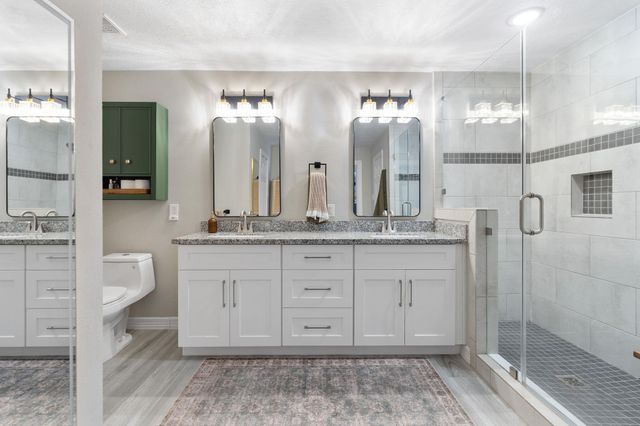 9214 Bintliff Drive, Houston, TX 77074