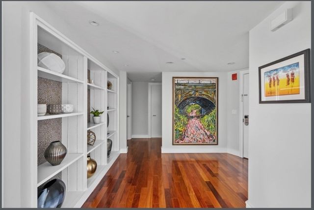 2 Battery Wharf 2408, Boston, MA 02109