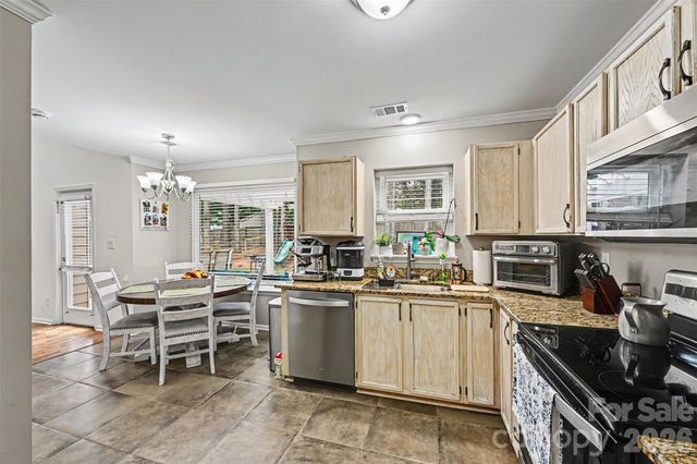 7602 Wynstone Ridge Circle, Huntersville, NC 28078