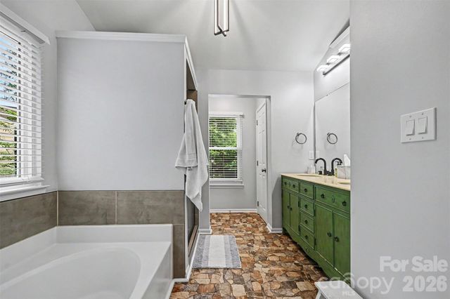 7602 Wynstone Ridge Circle, Huntersville, NC 28078