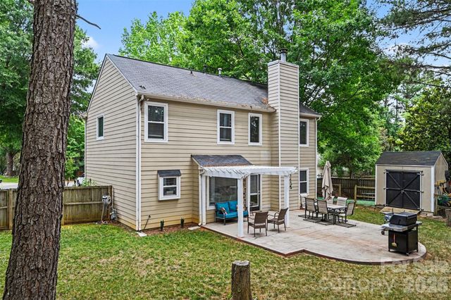 7602 Wynstone Ridge Circle, Huntersville, NC 28078