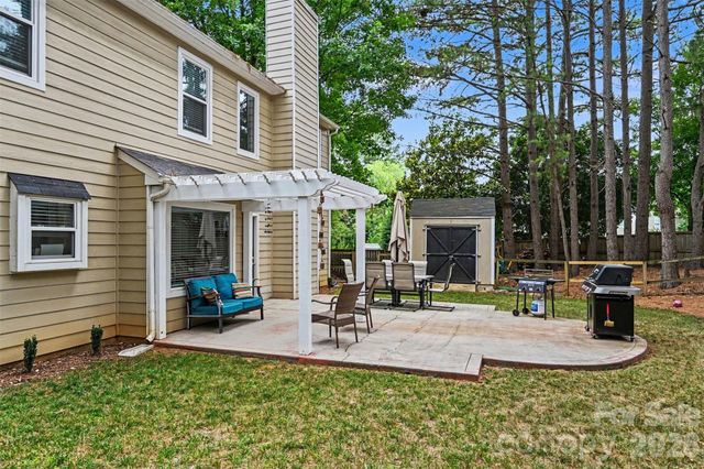 7602 Wynstone Ridge Circle, Huntersville, NC 28078
