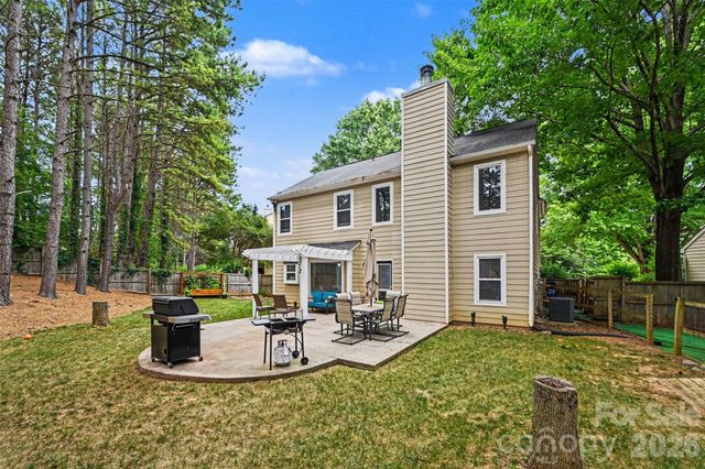 7602 Wynstone Ridge Circle, Huntersville, NC 28078