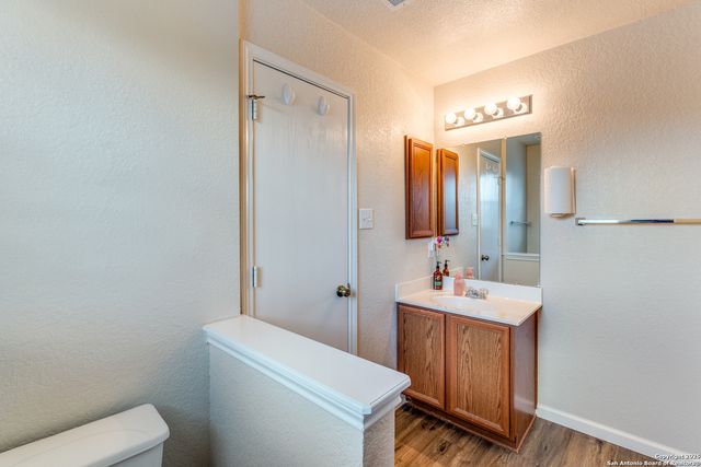 7443 Circle Farm, San Antonio, TX 78239